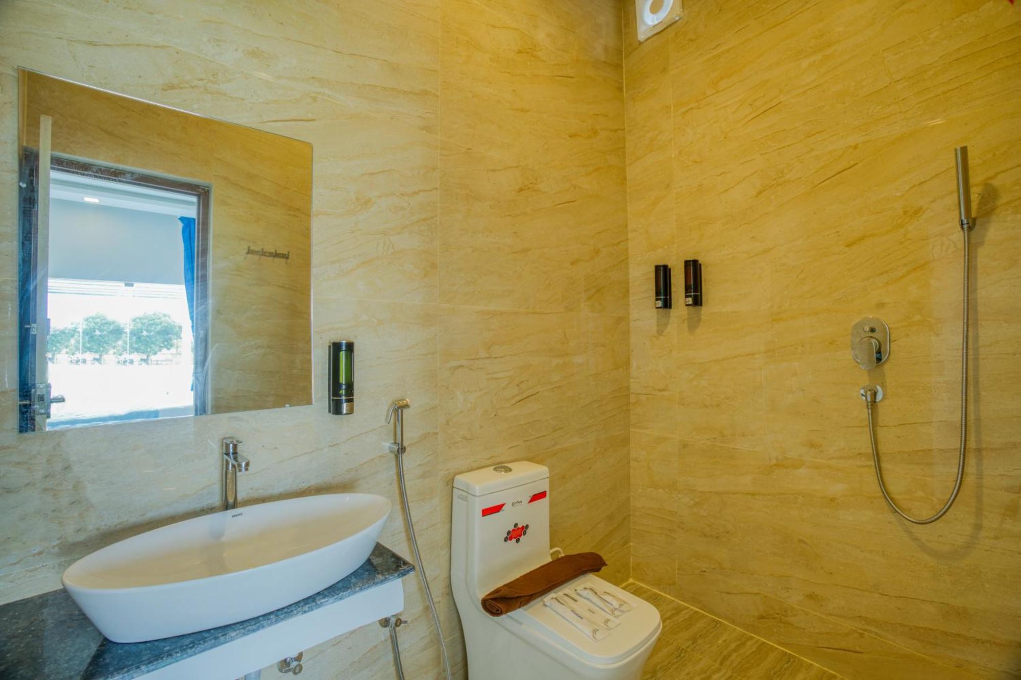 Seaborne Beach Resort Auroville Luaran gambar